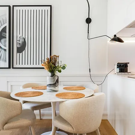 Ave Liberdade Restauradores Deluxe * Lisboa