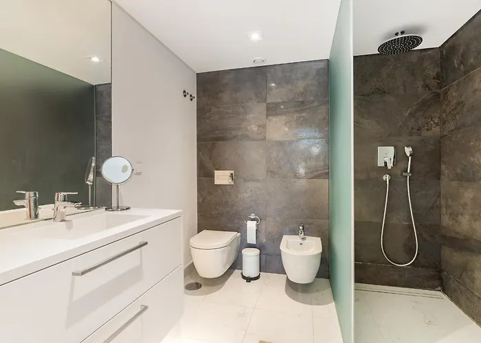 Ave Liberdade Restauradores Deluxe * Lisboa